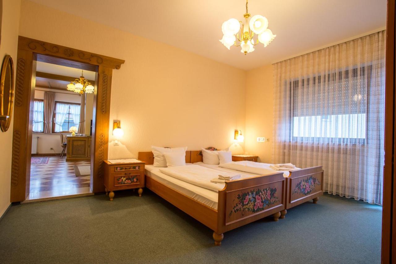Hotel Hirsch Bad Peterstal-Griesbach Exterior photo